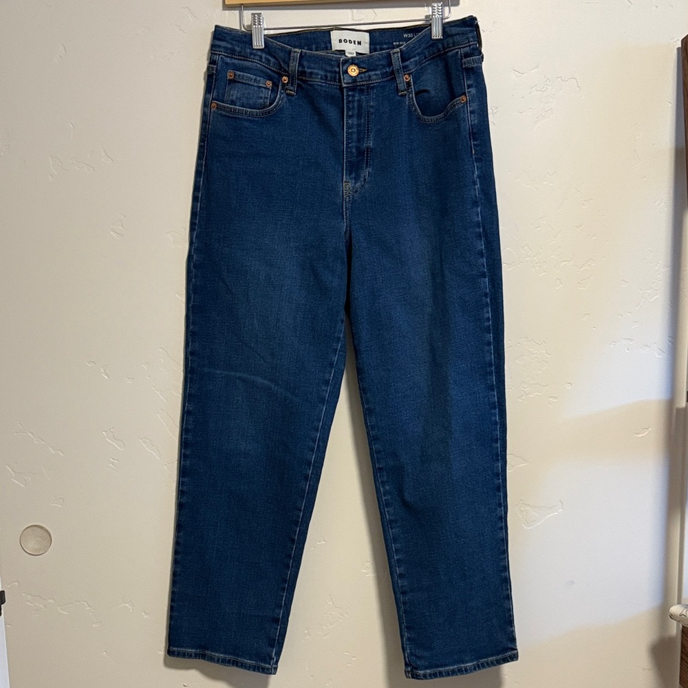 Boden Dark Blue mid rise Cigarette Straight Leg Jeans.